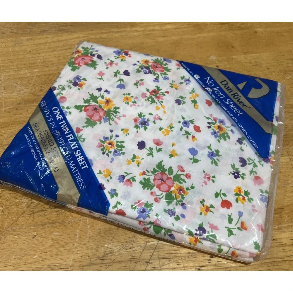 VTG Dan River Danville‎ 70s Floral Field Flowers Twin Flat Sheet Cottagecore NOS